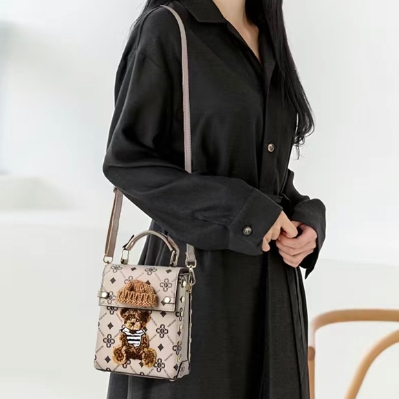 Add a Playful Touch to Your Outfit with Our Fluffy Bear Decor Top Handle Purse! - Picture 6 of 6